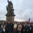 Con el magnífico grupo chileno en el Puente de Carlos de Praga el día 7 de octubre del 2015