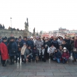 40 felices euatorianos que viven y trabajan en Milano en la escapada a Praga por un día el 8 de diciembre de 2017